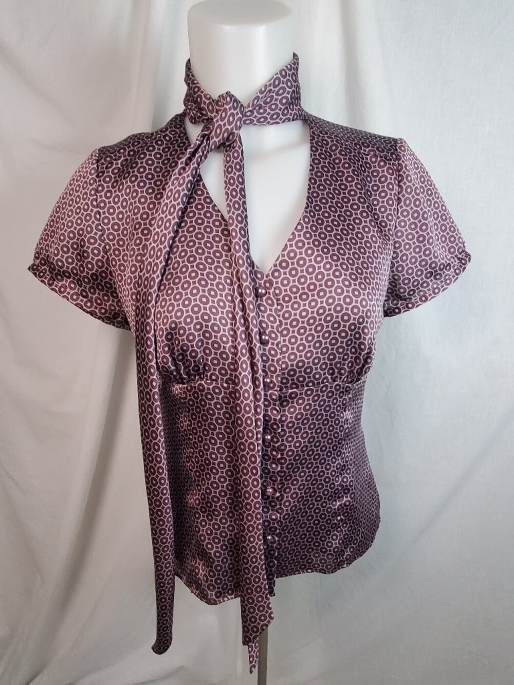 Ann Taylor Loft Petite Women's Purple button up with attached necktie. Size 4P